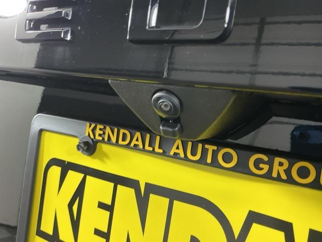 new 2025 Ford Expedition car, priced at $88,060