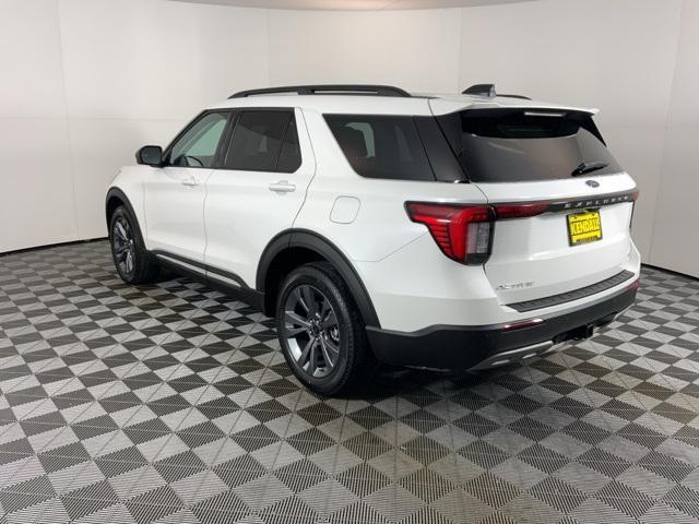 new 2025 Ford Explorer car, priced at $47,919