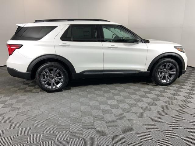 new 2025 Ford Explorer car, priced at $47,919