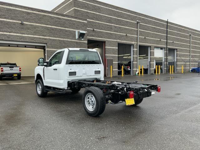 new 2025 Ford F-350 car, priced at $57,455