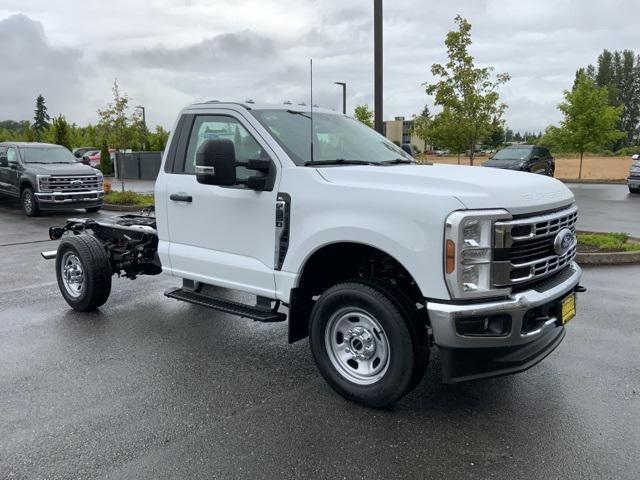 new 2025 Ford F-350 car, priced at $57,455