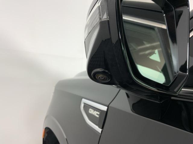 used 2023 GMC Yukon car, priced at $64,995