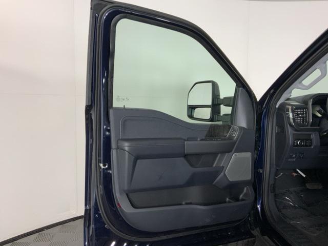 new 2025 Ford F-350 car, priced at $95,135