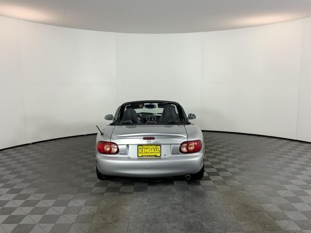 used 2005 Mazda MX-5 Miata car, priced at $14,971
