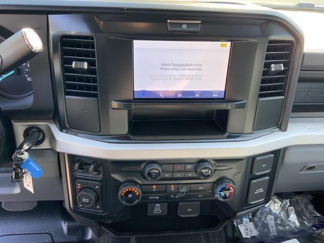 new 2025 Ford F-350 car, priced at $70,330