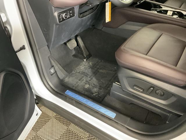 new 2025 Ford Explorer car, priced at $51,600