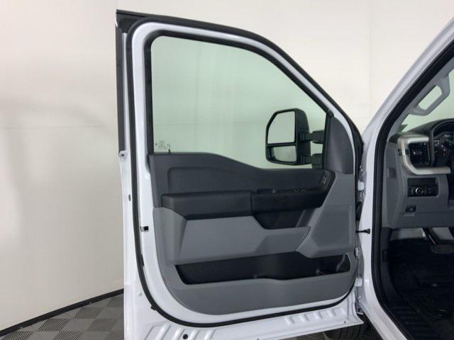 new 2024 Ford F-350 car, priced at $41,471