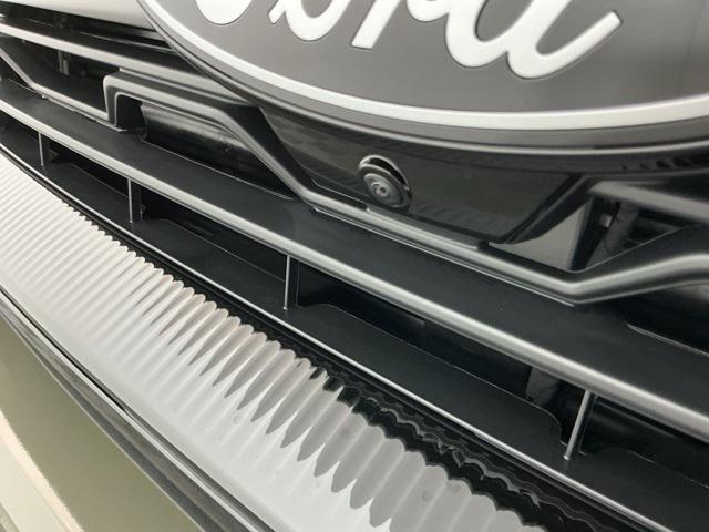 new 2025 Ford Expedition car, priced at $86,120