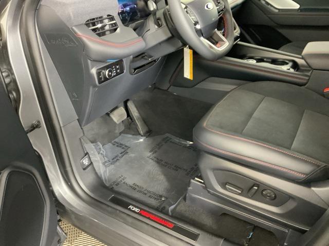 new 2025 Ford Explorer car, priced at $56,568