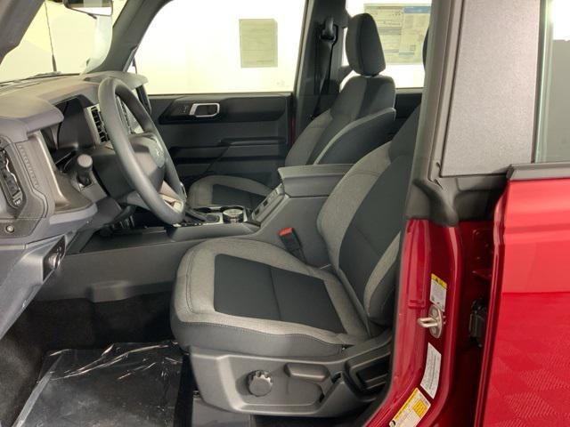 new 2025 Ford Bronco car, priced at $42,286