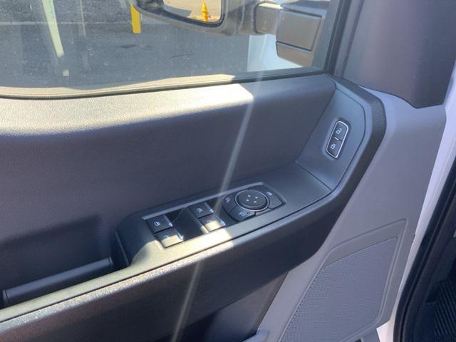 new 2025 Ford F-350 car, priced at $70,895