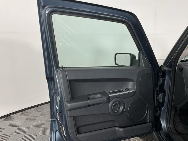 used 2008 Jeep Commander car, priced at $6,971