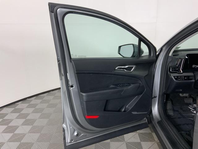 used 2023 Kia Sportage Hybrid car, priced at $29,971
