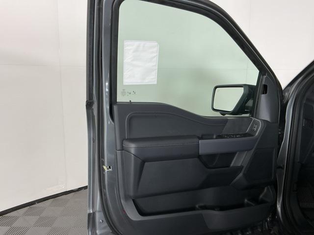 new 2025 Ford F-150 car, priced at $61,521