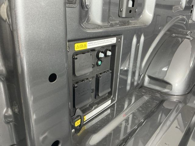 new 2025 Ford F-150 car, priced at $61,521