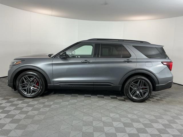 new 2025 Ford Explorer car, priced at $58,206