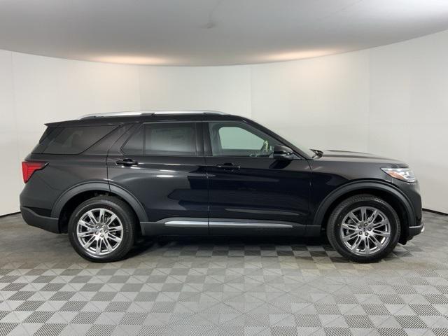 new 2025 Ford Explorer car, priced at $51,905