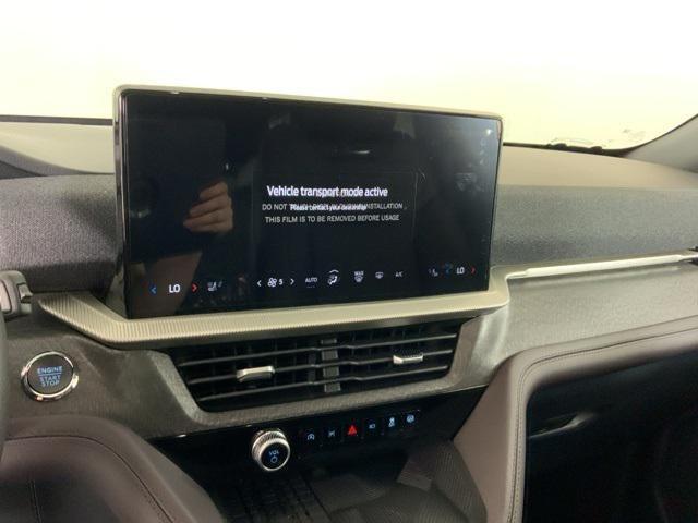 new 2025 Ford Explorer car, priced at $51,905