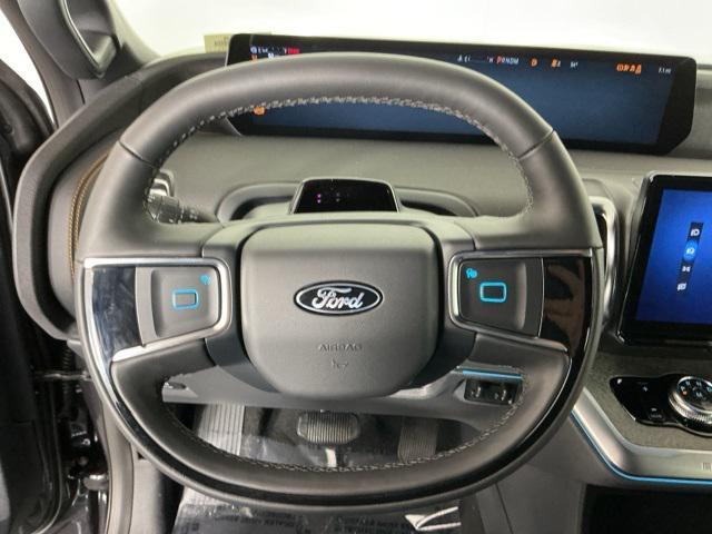 new 2025 Ford Expedition car, priced at $88,350