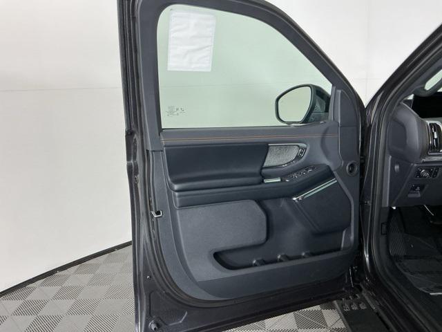 new 2025 Ford Expedition car, priced at $88,350