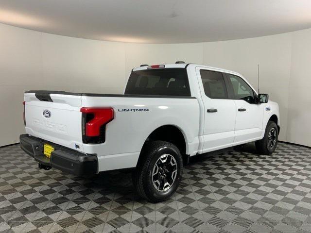new 2024 Ford F-150 Lightning car, priced at $61,231