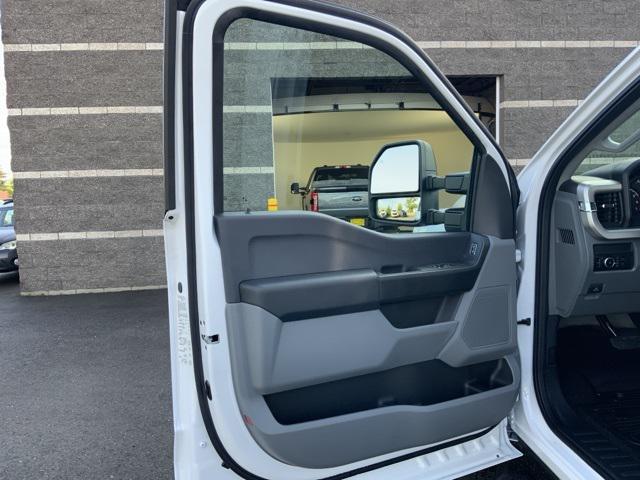 new 2024 Ford F-250 car, priced at $66,360