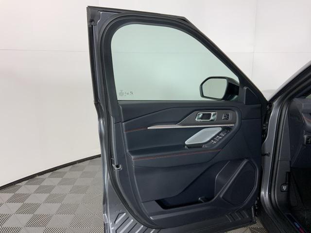 new 2025 Ford Explorer car, priced at $56,622