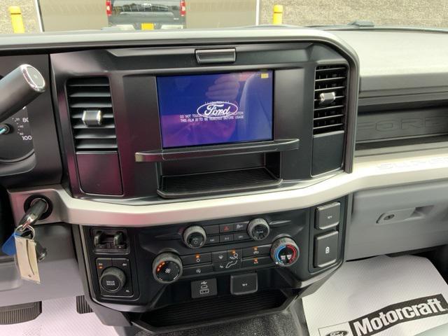 new 2025 Ford F-350 car, priced at $59,835