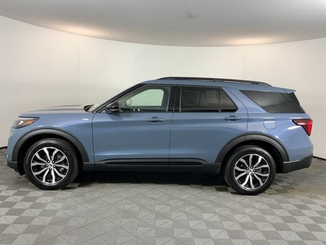 new 2025 Ford Explorer car, priced at $46,626