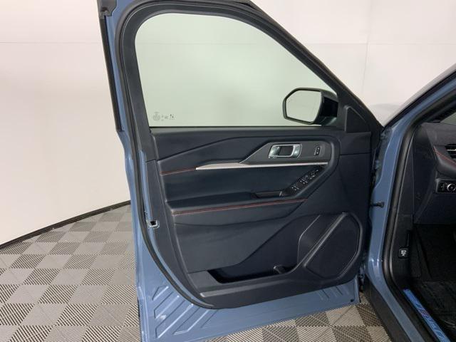new 2025 Ford Explorer car, priced at $46,626