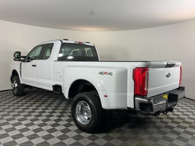 new 2024 Ford F-350 car, priced at $48,512