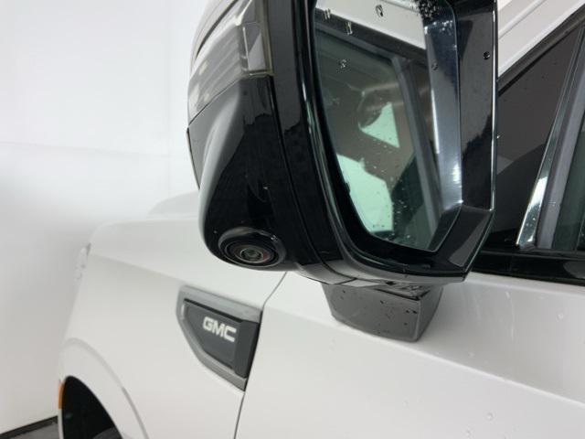 used 2021 GMC Yukon car, priced at $57,971