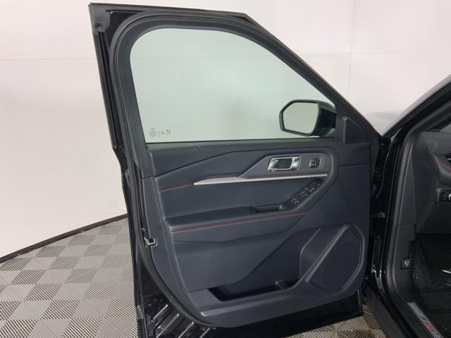 new 2025 Ford Explorer car, priced at $47,198