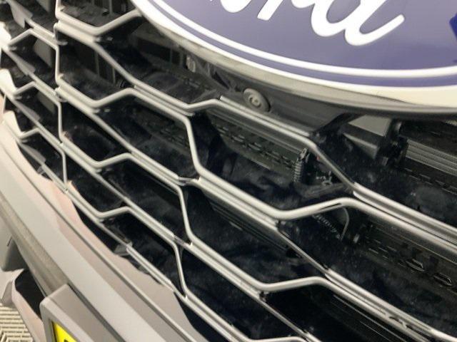 new 2025 Ford Explorer car, priced at $47,261