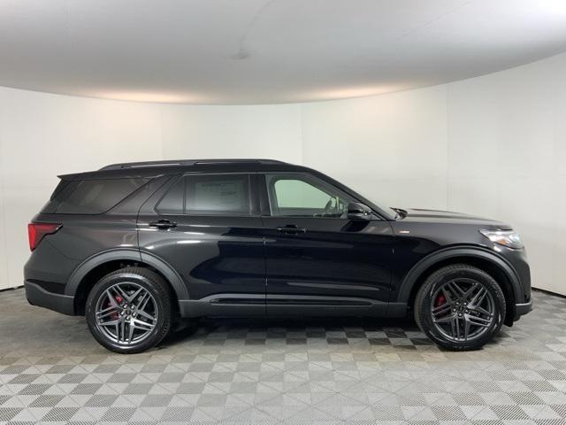 new 2025 Ford Explorer car, priced at $47,261