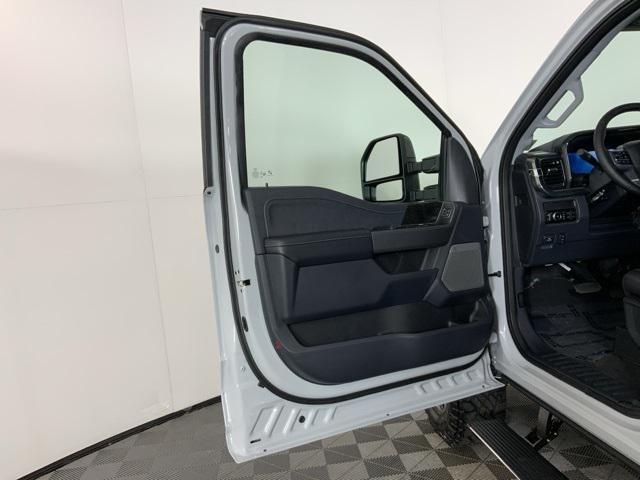 new 2025 Ford F-250 car, priced at $92,770