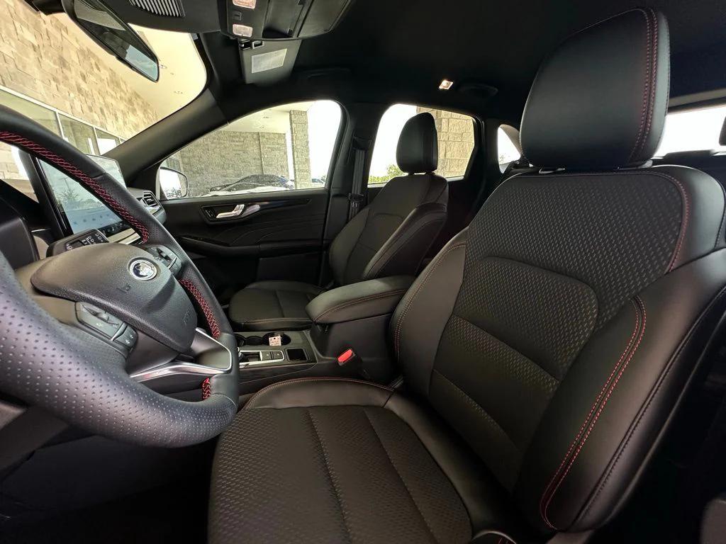 new 2025 Ford Escape car, priced at $32,965