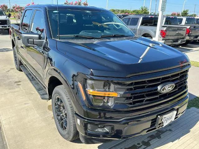 new 2025 Ford F-150 car, priced at $51,065