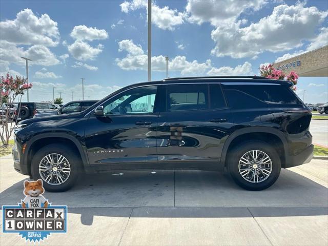 used 2025 Chevrolet Traverse car, priced at $40,899