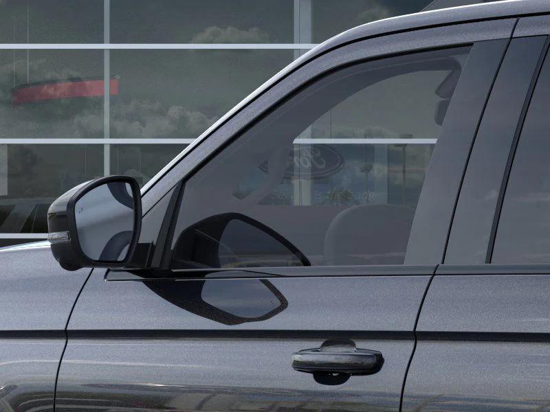 new 2025 Ford Expedition car, priced at $79,065