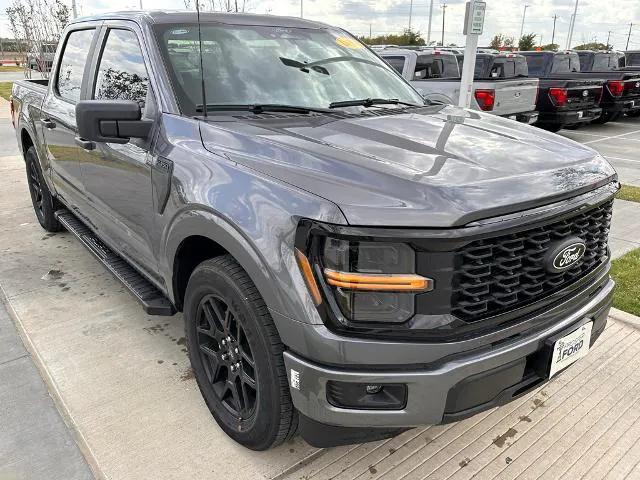 new 2024 Ford F-150 car, priced at $38,310