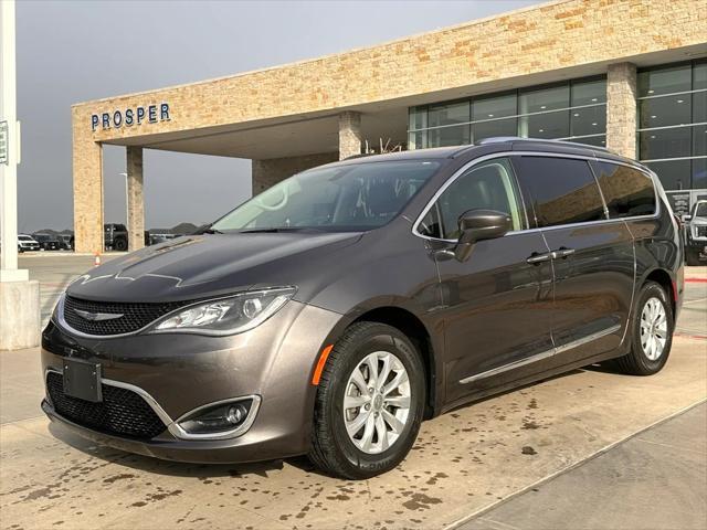 used 2018 Chrysler Pacifica car, priced at $17,990