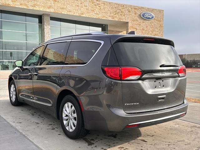 used 2018 Chrysler Pacifica car, priced at $17,990