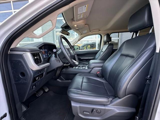 used 2024 Ford Expedition car, priced at $49,500