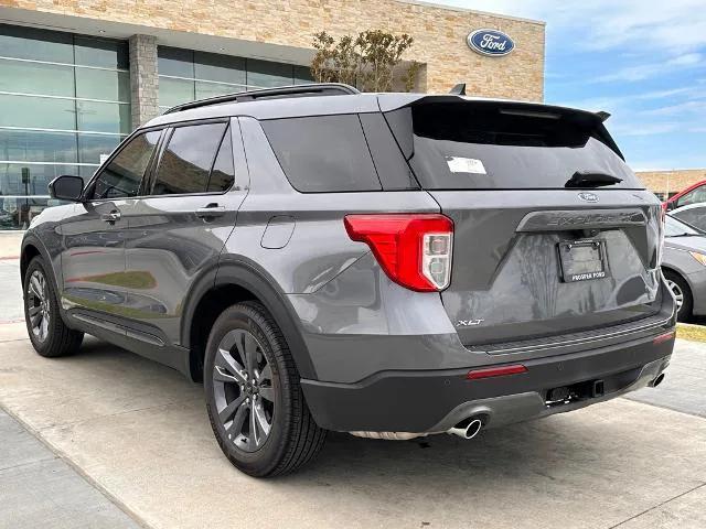 new 2024 Ford Explorer car, priced at $41,320