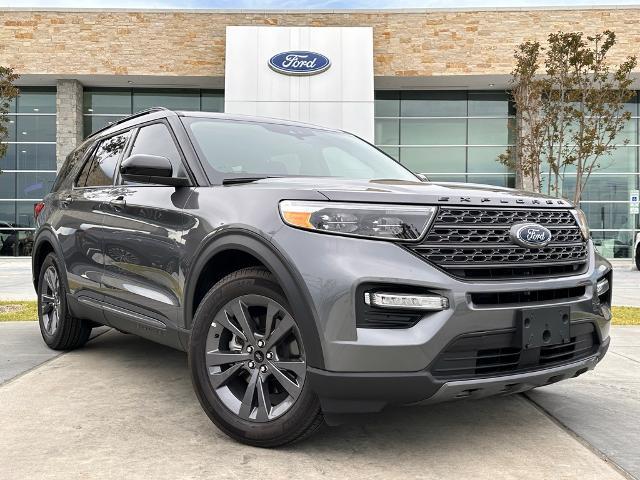 new 2024 Ford Explorer car, priced at $41,320