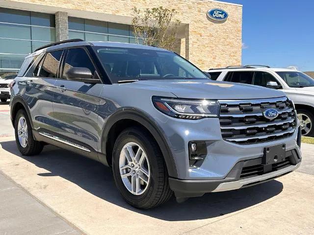 new 2025 Ford Explorer car, priced at $39,405