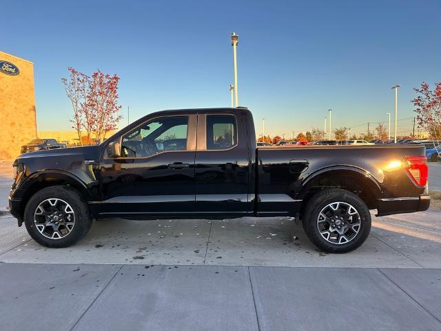 new 2024 Ford F-150 car, priced at $36,365