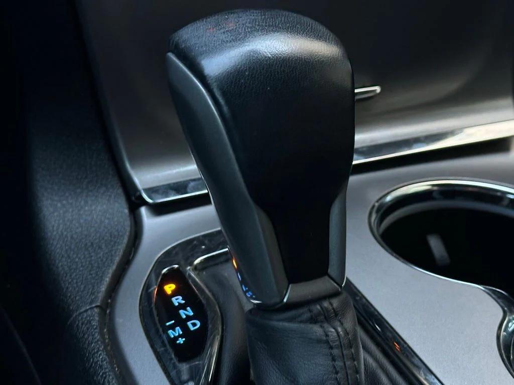 used 2020 Jeep Grand Cherokee car, priced at $16,650