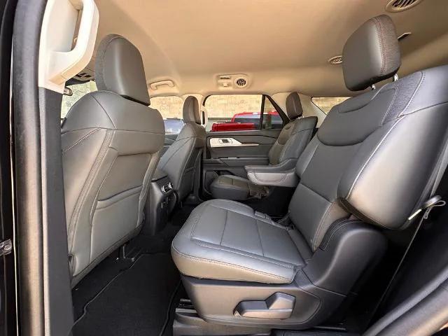 new 2025 Ford Explorer car, priced at $38,988